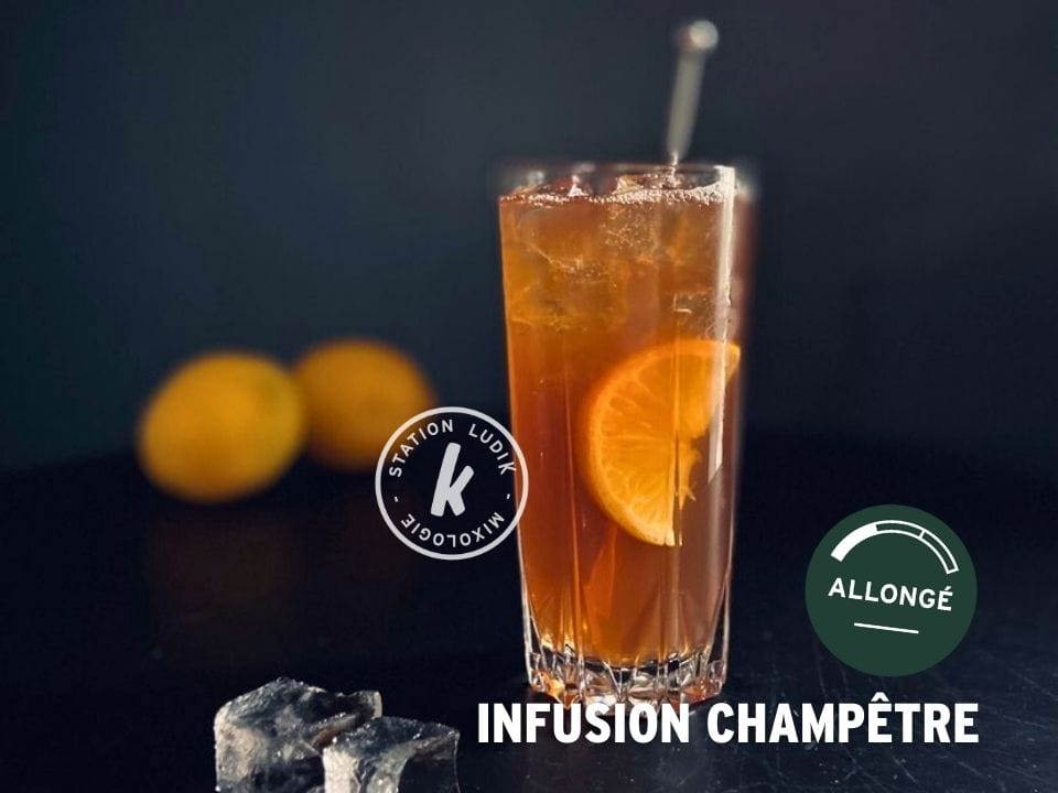 mocktail avec tranche de citron